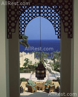 Four Seasons Resort 3